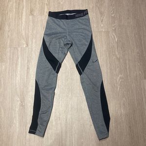 NIKE hyperwarm leggings size small